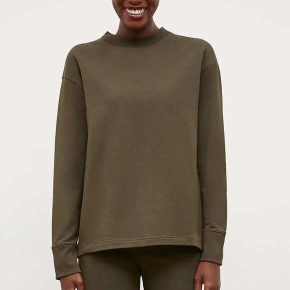 MM Lafleur The Ellie Pullover Sweatshirt in Juniper Green - Picture 1 of 7